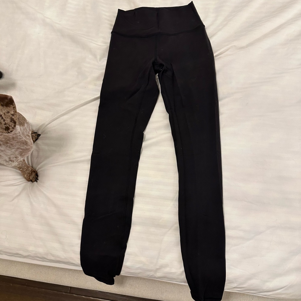 Lulu lemon Black Legging (size 6 tall)